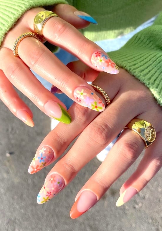 Bright summer flower nail art.