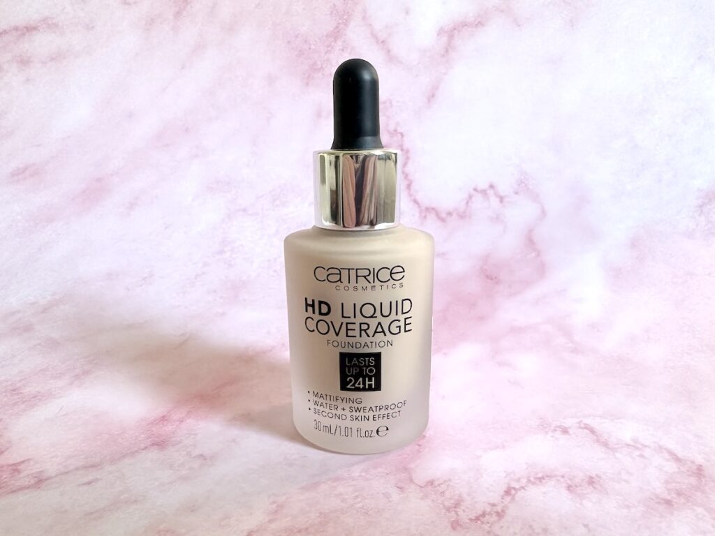 Catrice HD Liquid Coverage Foundation in the shade Light Beige.