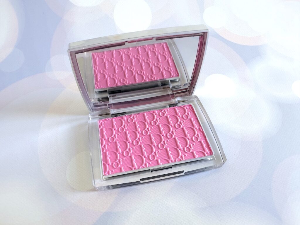 Dior Backstage Rosy Glow Blush in the shade 001 Pink.