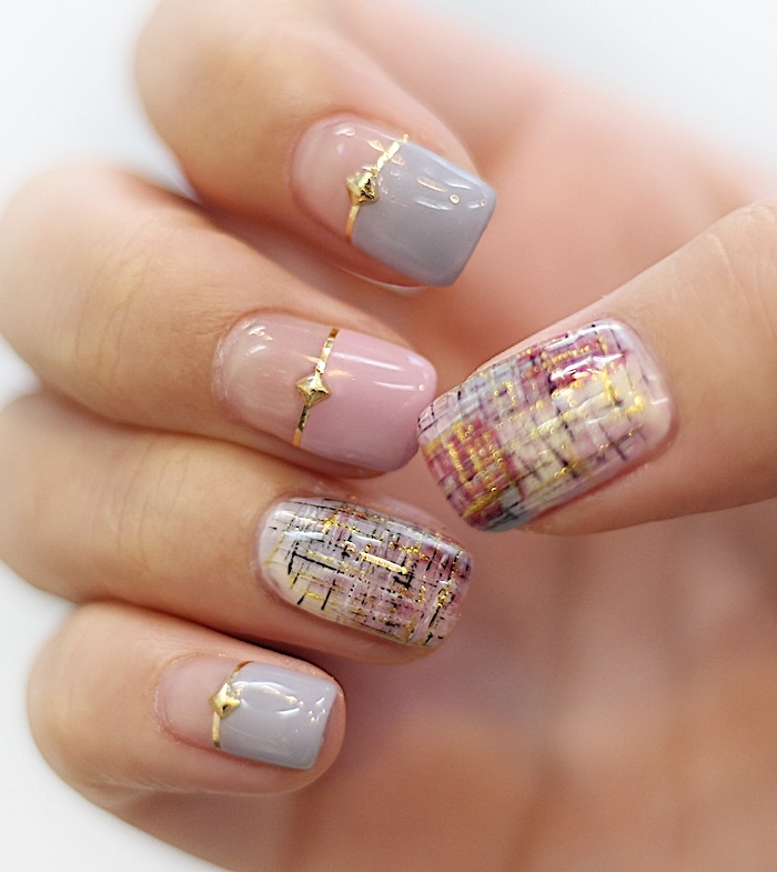 Gold line tweed pastel nails.