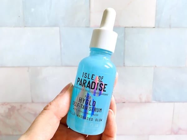 Isle of Paradise Hyglo Self-Tan Serum with Hyaluronic Acid