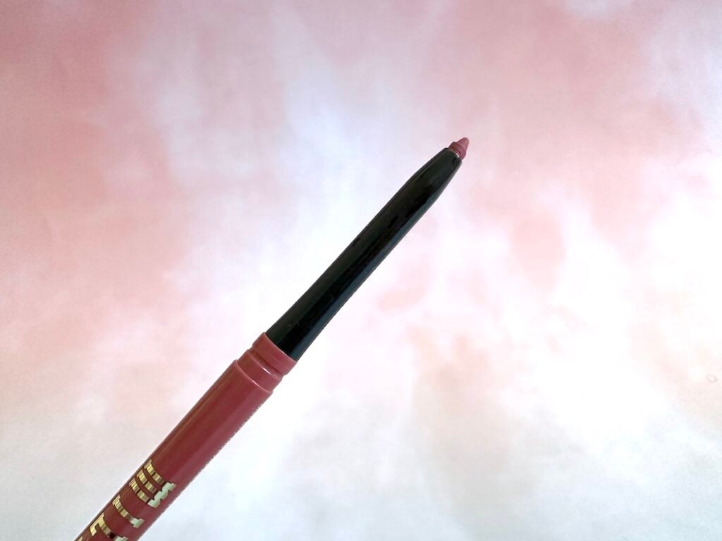 Milani Understatement Lipliner Pencil in the shade Desert Rose.