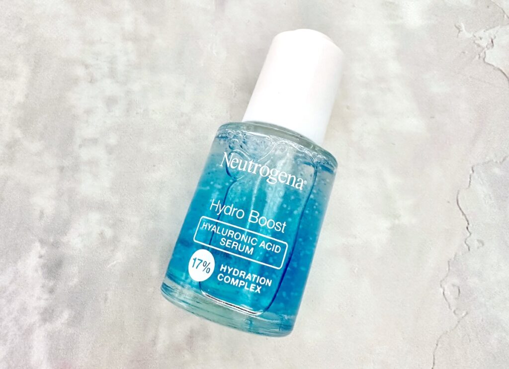 Neutrogena Hydro Boost Hyaluronic Acid Serum, flatlay.