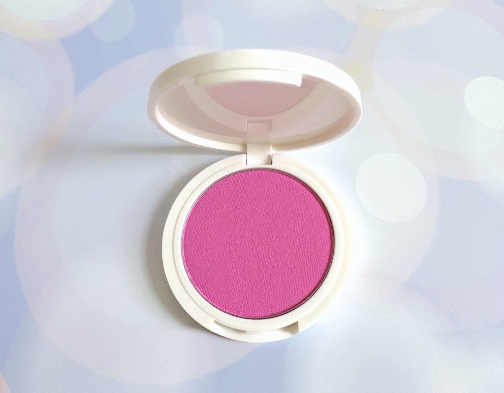 Persona Super Blush in the shade Bubble.