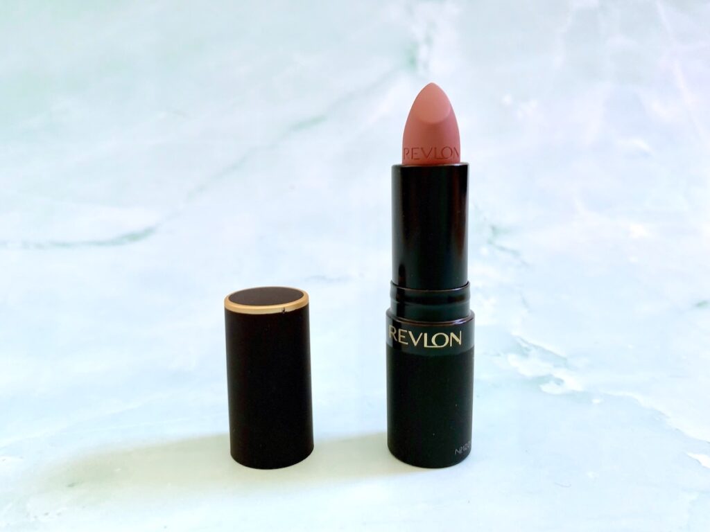 Revlon Super Lustrous The Luscious Mattes Lipstick in Pick Me Up.