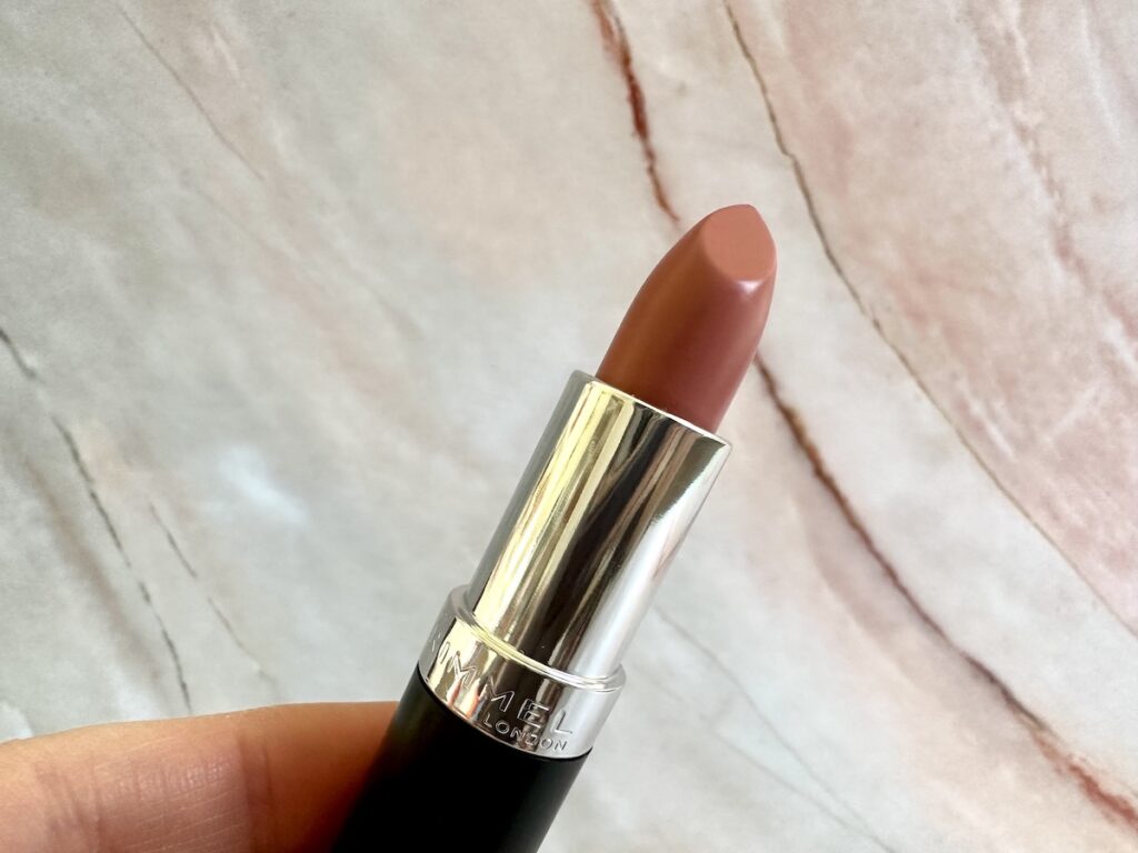 Rimmel London Lasting Finish Lipstick By Kate Moss in the shade 14.