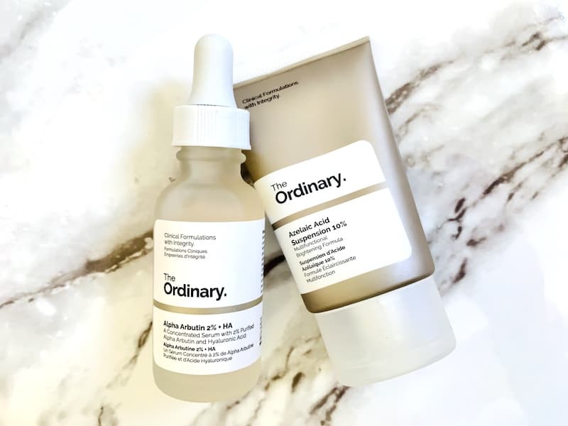 The Ordinary Alpha Arbutin 2% and Azelaic Acid 10% Suspension for acne scars