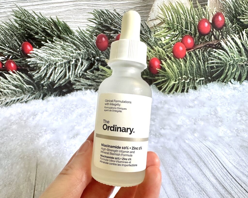 The Ordinary Niacinamide 10% + Zinc 1%, handheld.