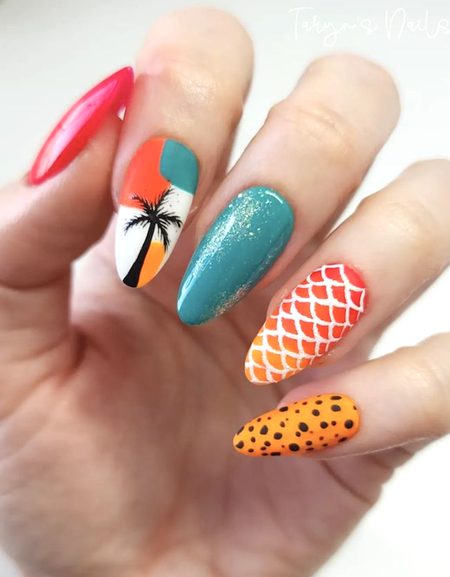 Colorful summer palm tree nails.