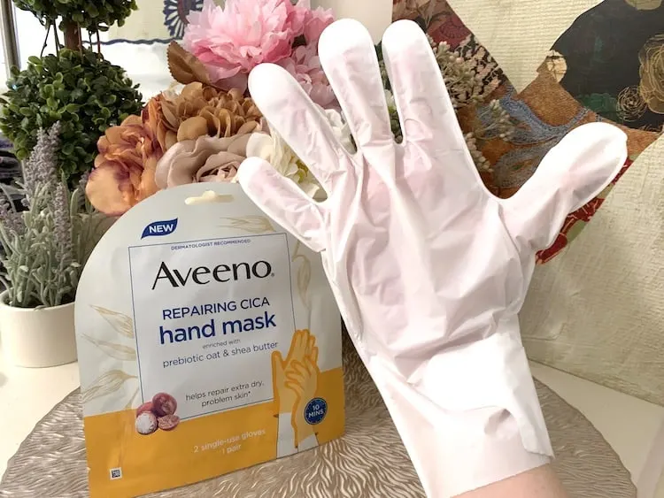 Aveeno Repairing Cica Hand Mask with Glove