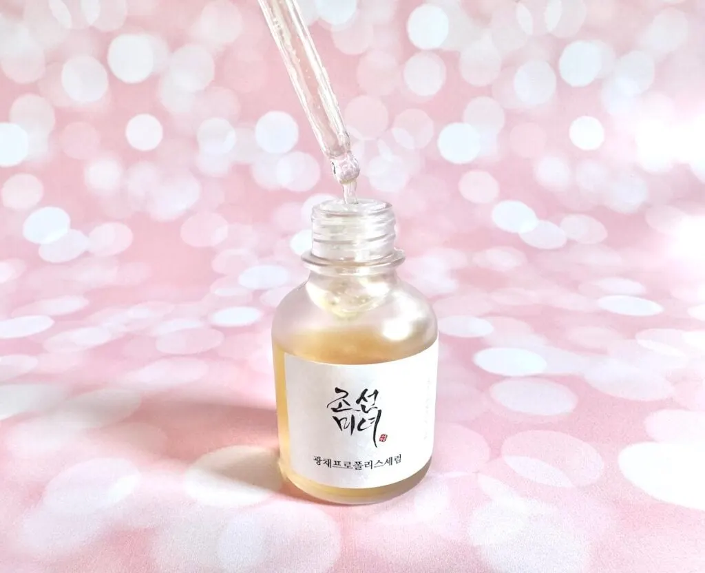 Beauty of Joseon Glow Serum, open bottle with dropper applicator.