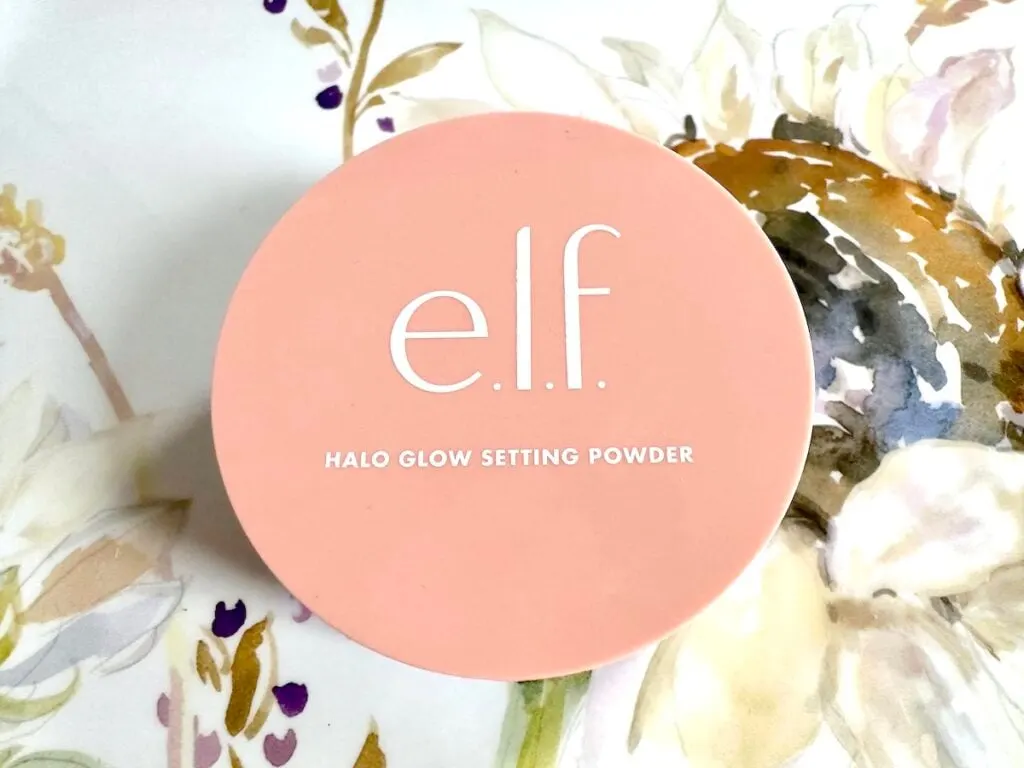 e.l.f. Halo Glow Setting Powder in the shade Light.