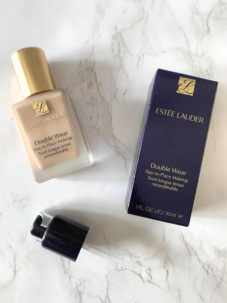 Estée Lauder Double Wear Stay-in-Place Makeup and Pump