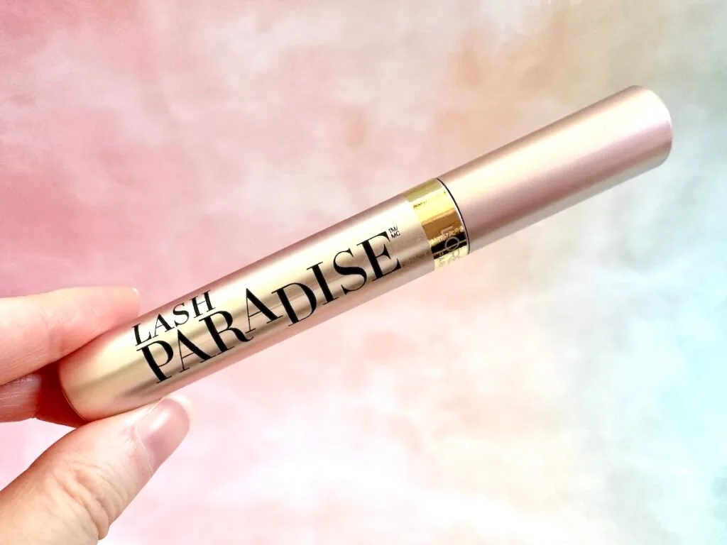 L'Oreal Voluminous Lash Paradise Mascara in the shade Black Brown.