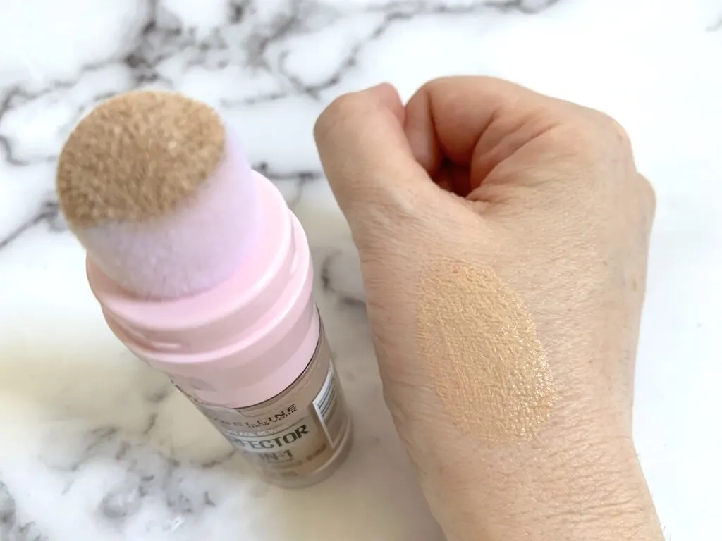 Maybelline Instant Age Rewind Perfector 4-in-1 Glow Makeup in Light sampled on hand.