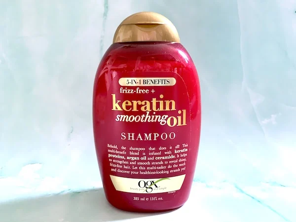 OGX 5-in-1 Benefits Frizz-Free Keratin Smoothing Oil Shampoo