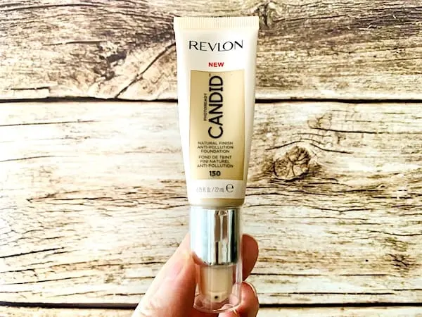 Revlon PhotoReady Candid Natural Finish Anti-Pollution Foundation