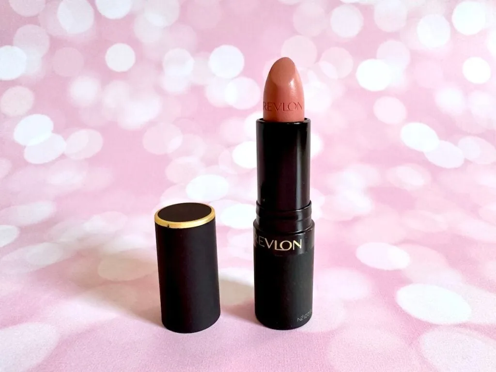 Revlon Super Lustrous The Luscious Mattes Lipstick in Pick Me Up, cap removed.