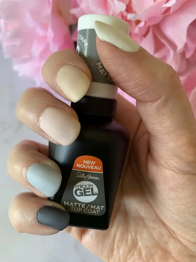 Sally Hansen Miracle Gel Nail Polish Manicure