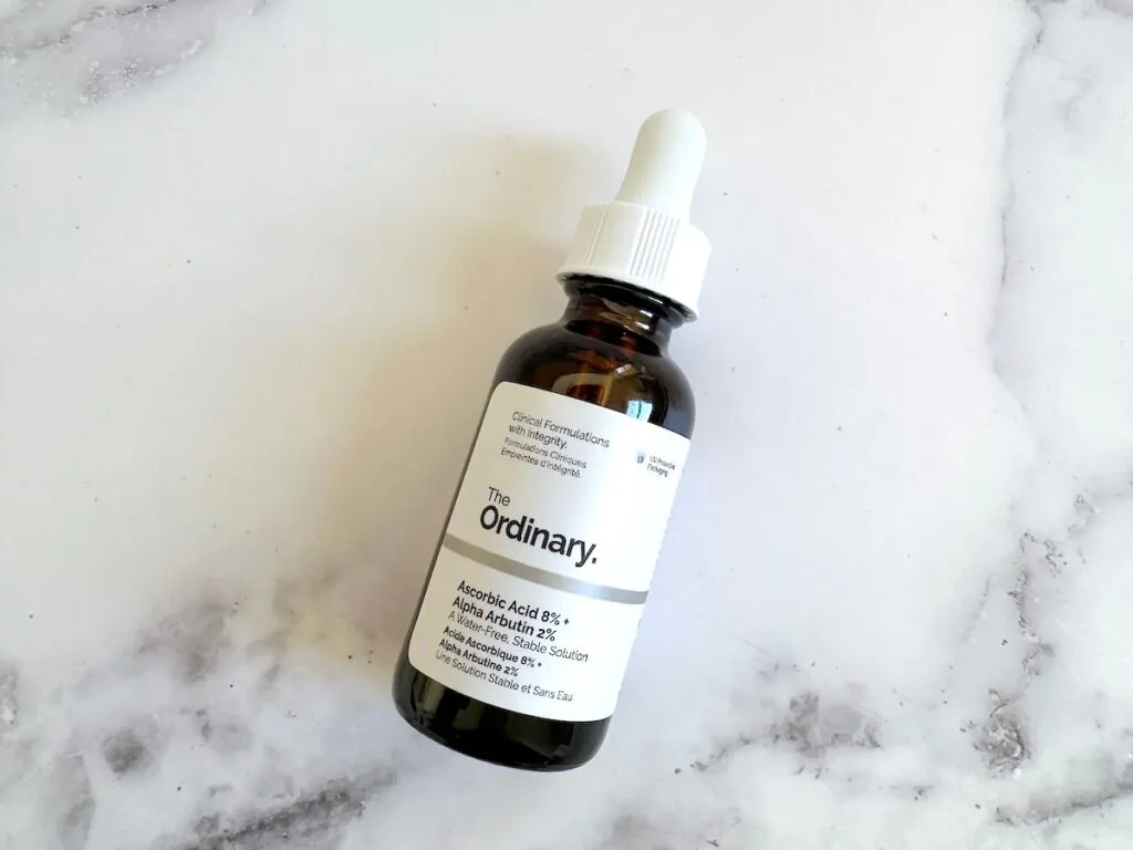 The Ordinary Ascorbic Acid 8% + Alpha Arbutin 2% flatlay.