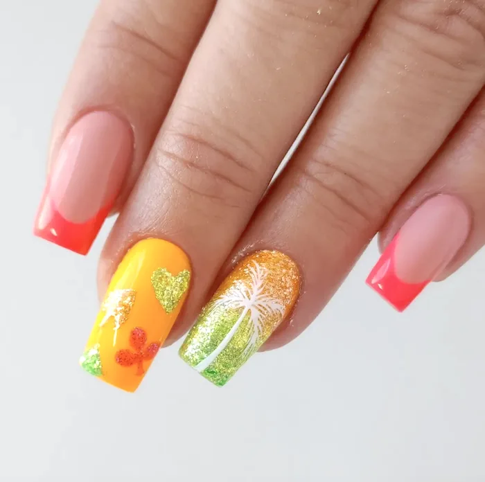 Vegas summer nails.