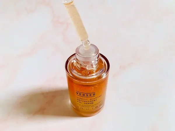 Versed Sunday Morning Antioxidant Oil-Serum open with dropper